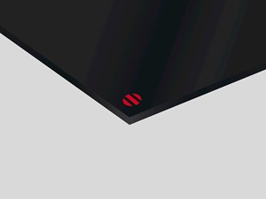Ultra Mattes Reverse Rowmark: lastra laminato acrilico (nero/trasparente)